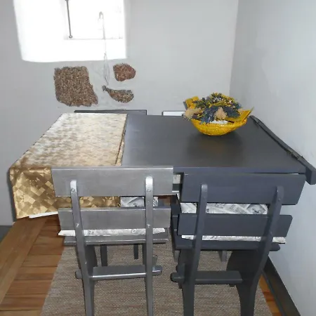 Casa Da Avo Teresinha Holiday home Sabugueiro (Guarda)