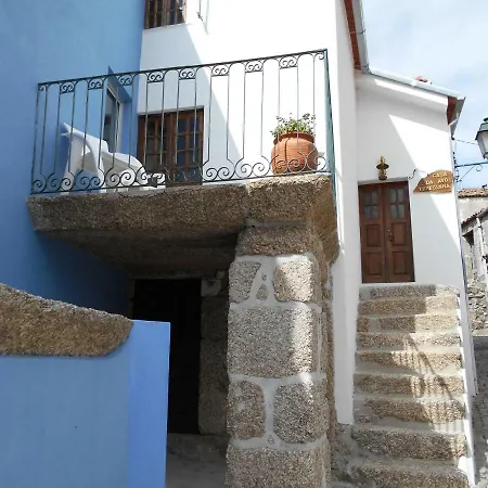 بيت للعطل Casa Da Avo Teresinha