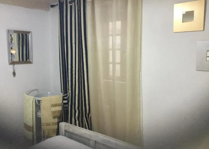 Casa Da Avó Teresinha * Sabugueiro (Guarda)