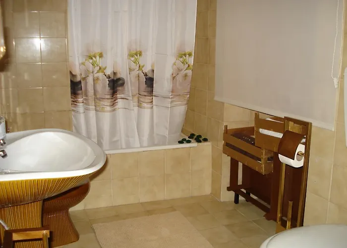 Casa Da Avó Teresinha * Sabugueiro (Guarda)